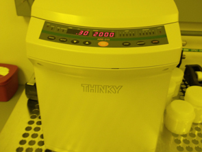 Thinky ARE-310 Centrifugal Mixer